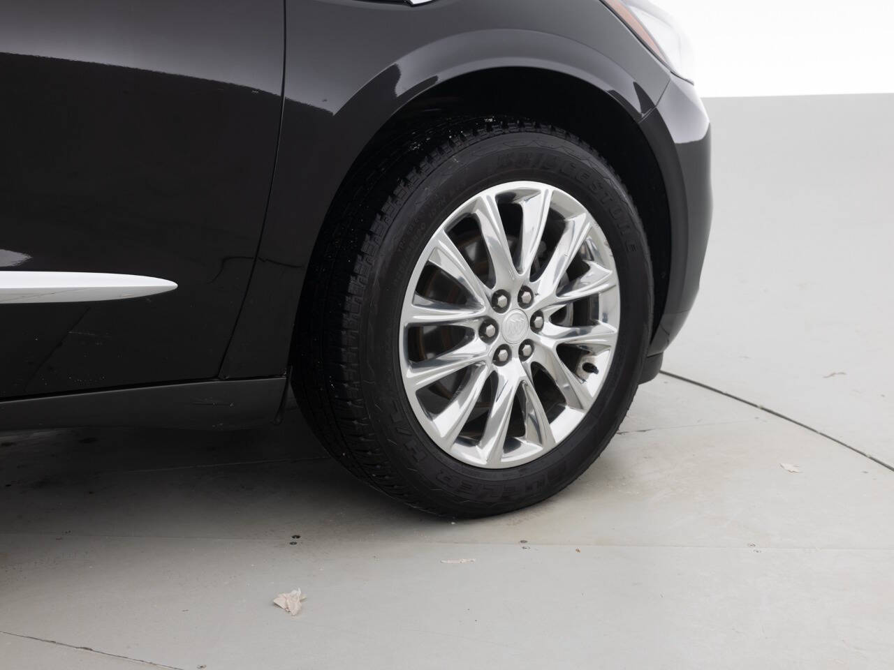 Used Car 2018 Buick Enclave  Essence 4x4 4dr Crossover For Sale Under $15,000 In Coal City, Illinois