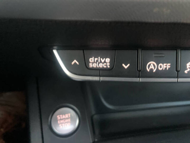 2017 Audi A4 2.0T quattro Premium Plus