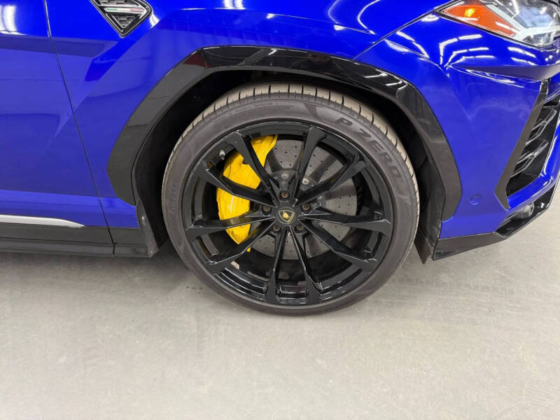 2019 Lamborghini Urus