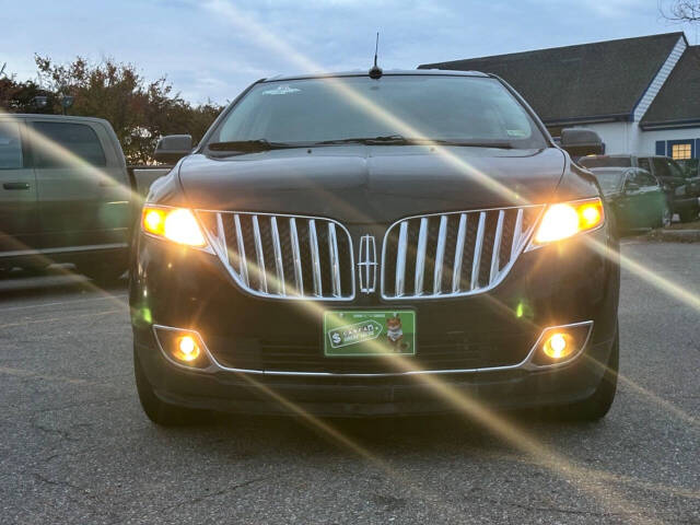 2013 Lincoln MKX for sale at CarMood in Virginia Beach, VA