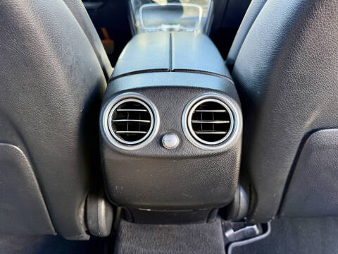 2018 Mercedes-Benz GLC GLC 300