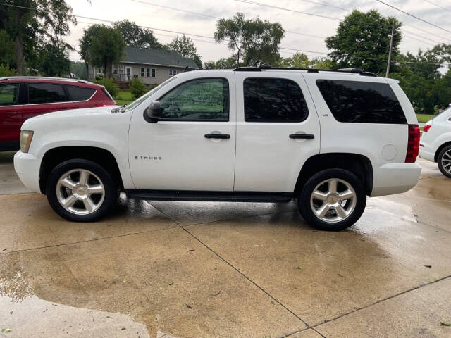 2007 Chevrolet Tahoe for sale at Auto Connection in Waterloo, IA