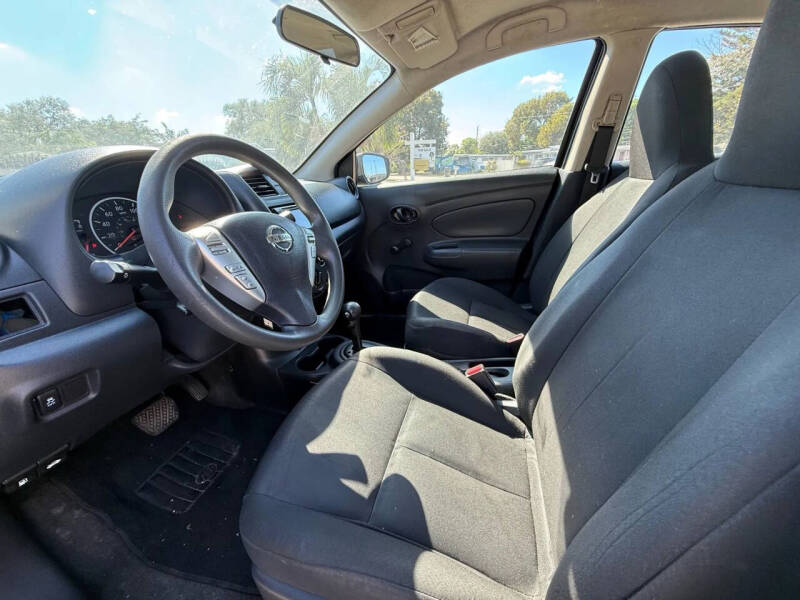 2017 Nissan Versa 1.6 S