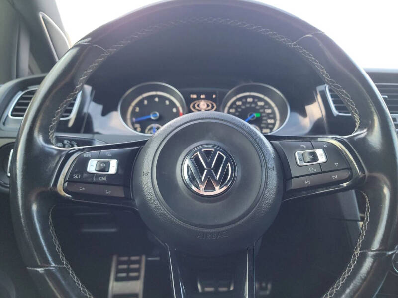 2016 Volkswagen Golf R