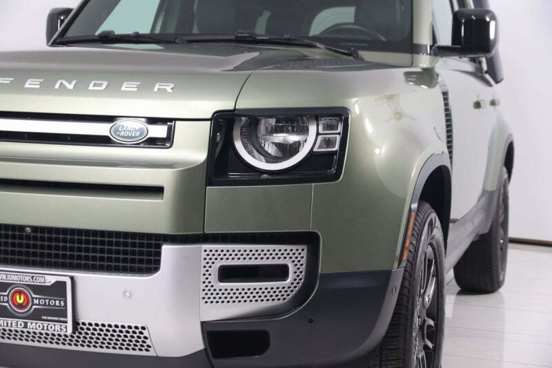 2023 Land Rover Defender