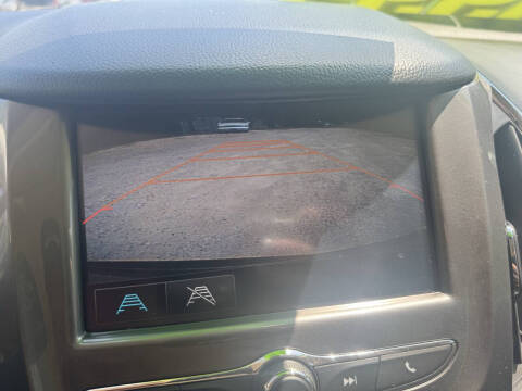 2017 Chevrolet Cruze LT Auto