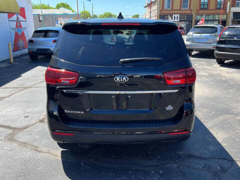 2019 Kia Sedona LX