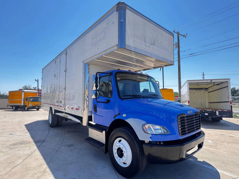 2017 Freightliner M2 106