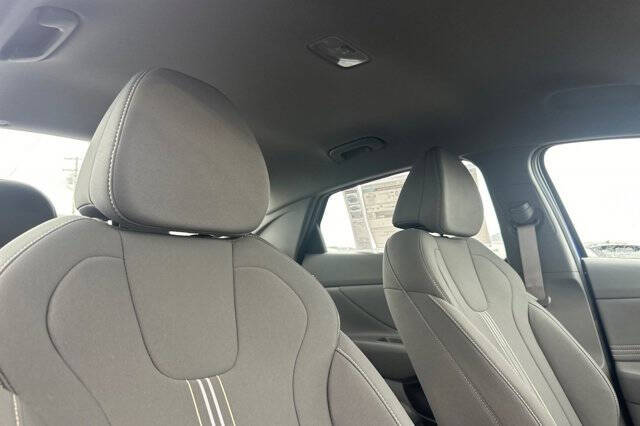 2026 Hyundai Elantra Hybrid SEL Sport