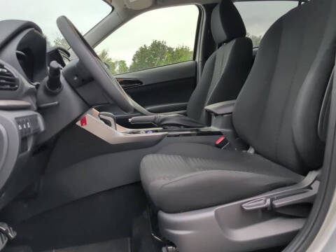 2024 Mitsubishi Eclipse Cross ES