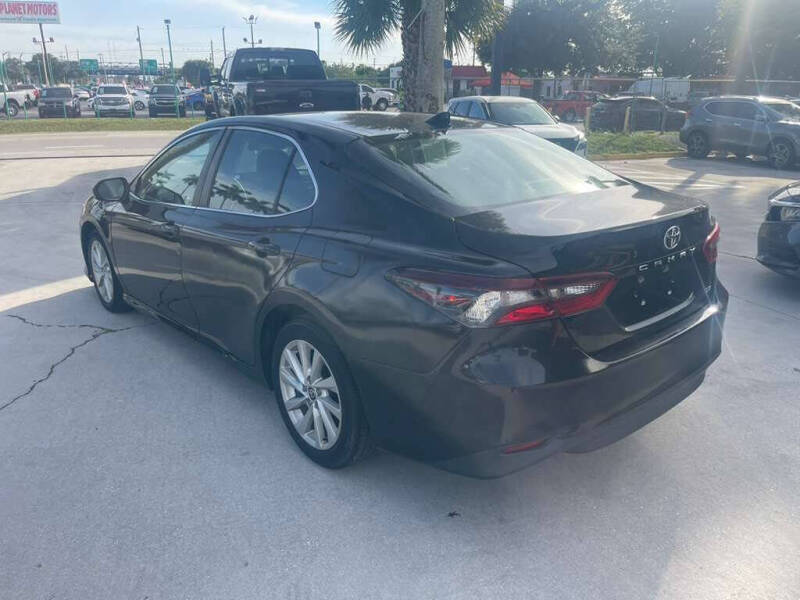 2021 Toyota Camry LE