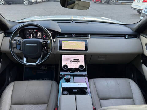 2018 Land Rover Range Rover Velar P250 R-Dynamic SE