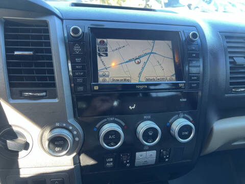 2012 Toyota Sequoia Platinum