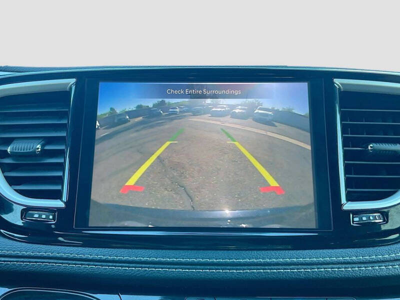 2023 Chrysler Pacifica Touring
