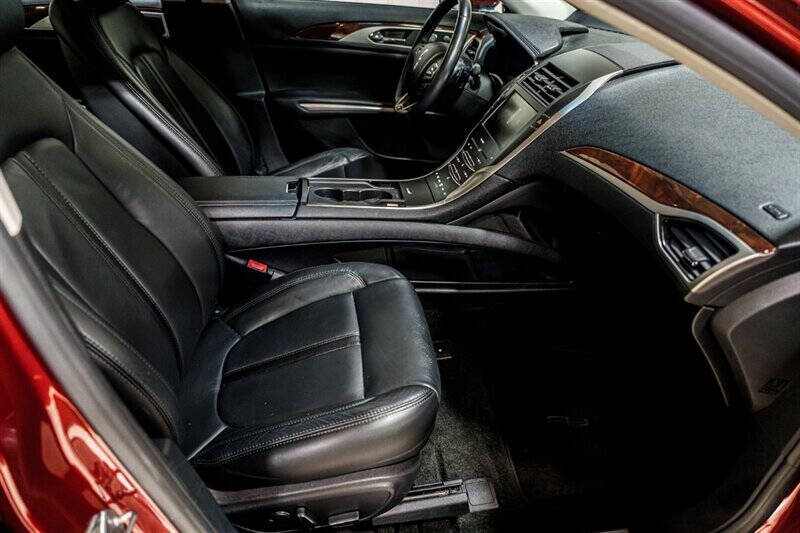 2016 Lincoln MKZ