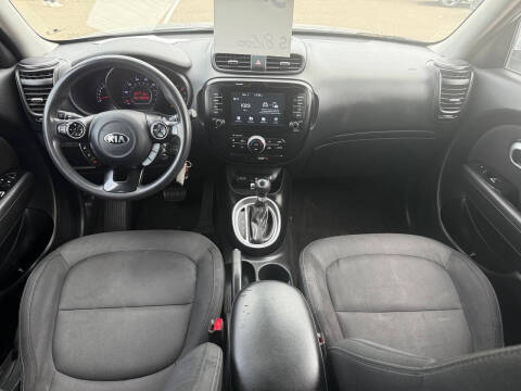 2018 Kia Soul +