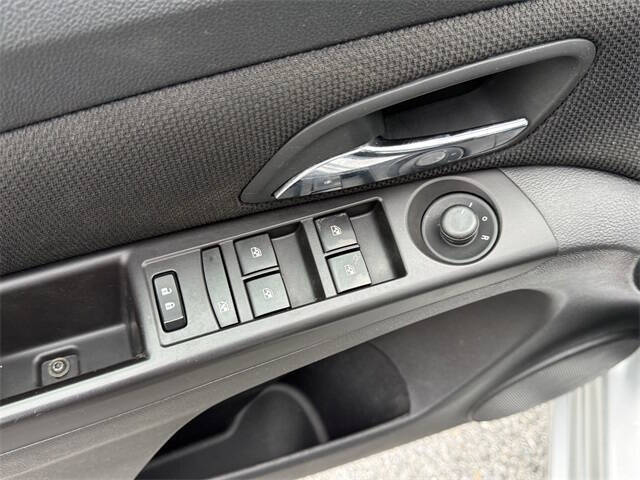 2016 Chevrolet Cruze Limited 1LT Auto