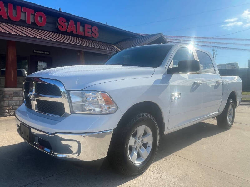 2021 RAM 1500 Classic SLT