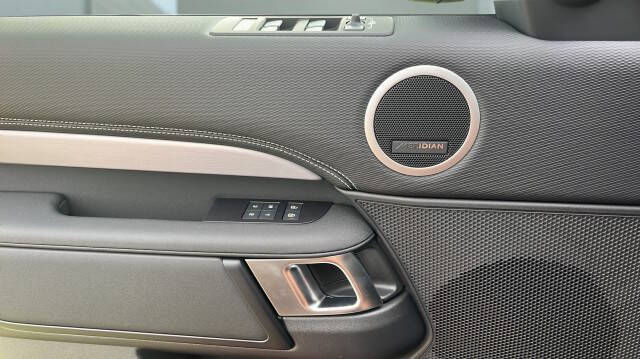 2026 Land Rover Discovery P360 Limited Edition