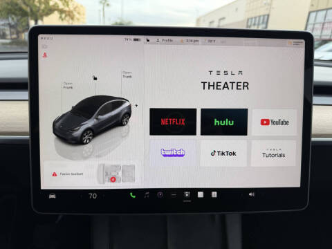 2022 Tesla Model Y Long Range