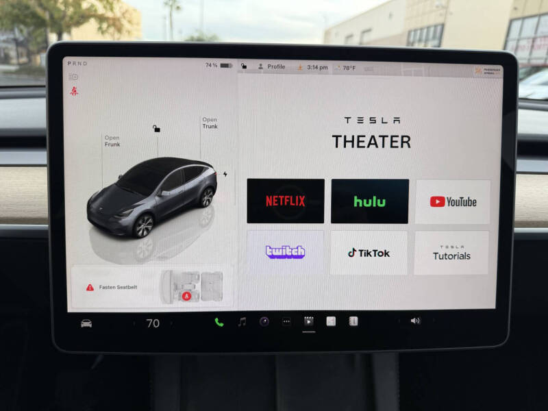 2022 Tesla Model Y Long Range