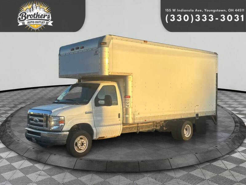 2012 Ford Econoline's photo