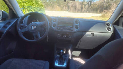 2011 Volkswagen Tiguan SE