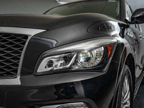 2017 Infiniti QX80