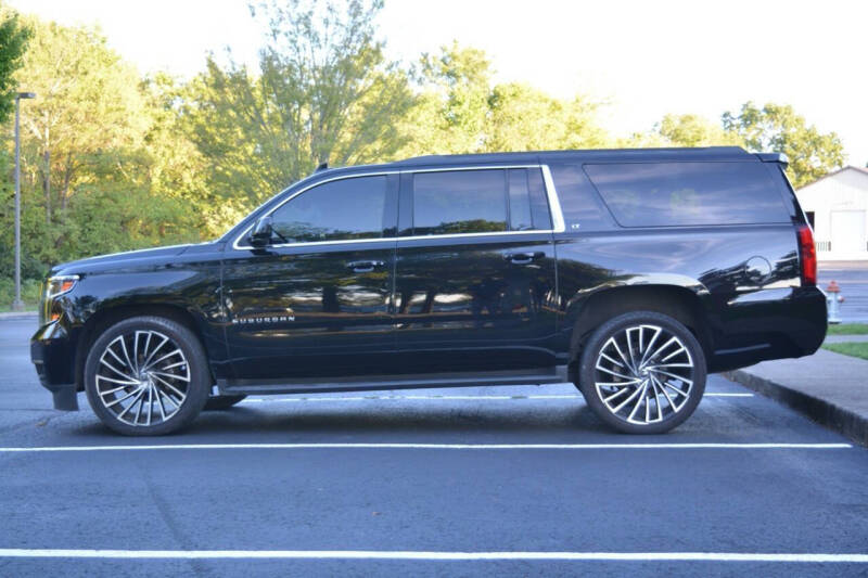 2017 Chevrolet Suburban LT