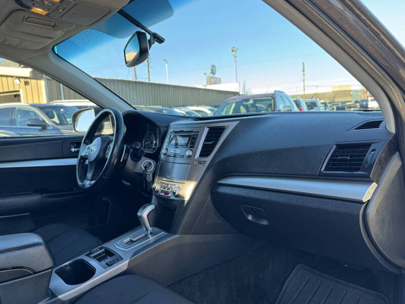 2012 Subaru Outback 2.5i Premium