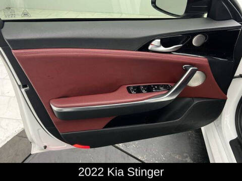 2022 Kia Stinger