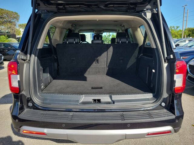 2024 Ford Expedition MAX XLT