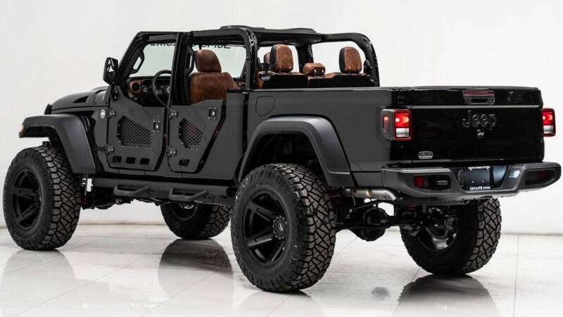 2025 Jeep Gladiator