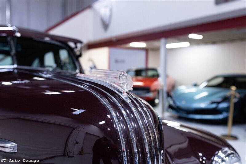 1941 Pontiac Streamliner