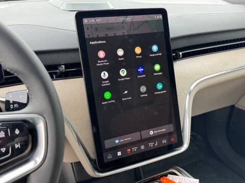 2025 Volvo EX90 Twin Plus 7P