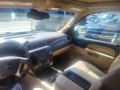 2013 GMC Yukon Denali