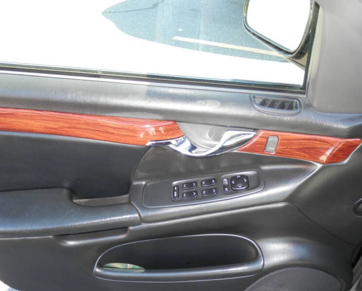 2003 Cadillac Limousine