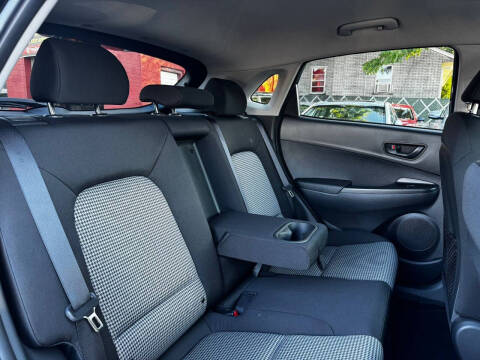 2021 Hyundai Kona SEL