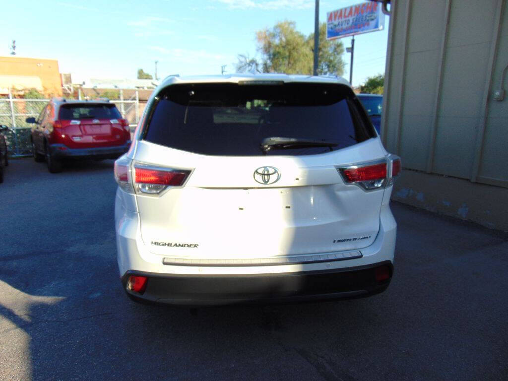 2016 Toyota Highlander for sale at Avalanche Auto Sales in Denver, CO