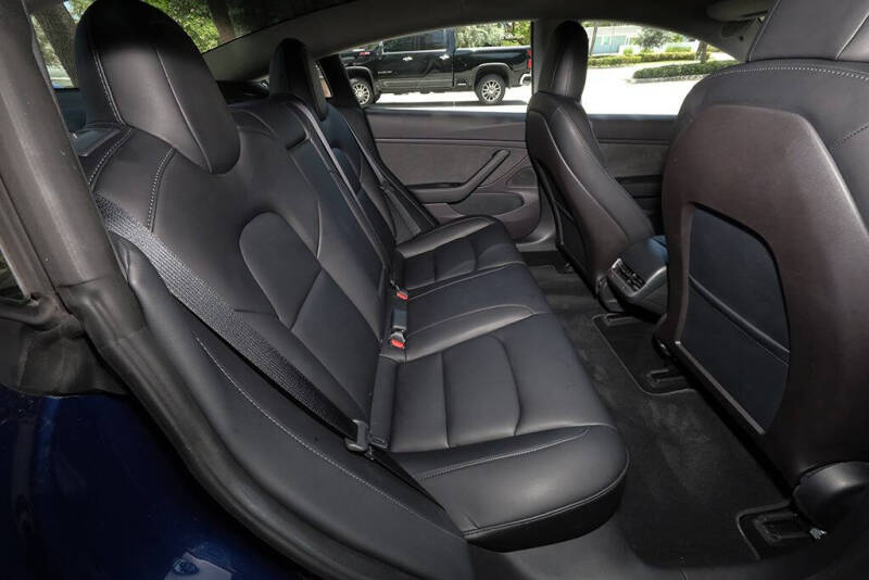 2019 Tesla Model 3 Standard Range Plus