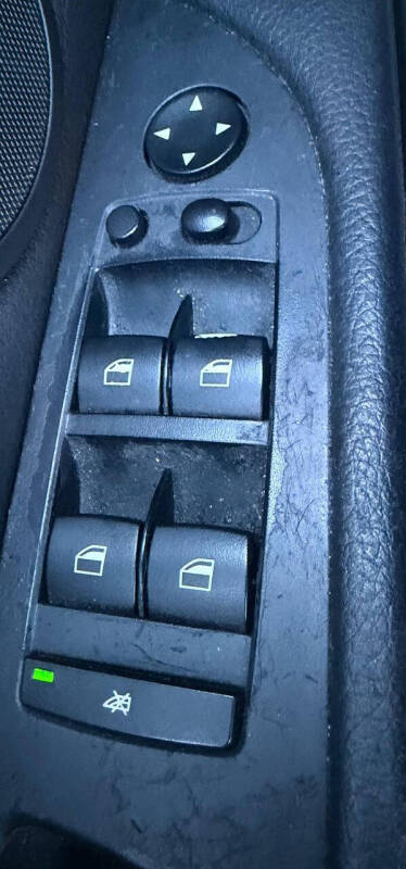 2008 BMW 5 Series 528xi