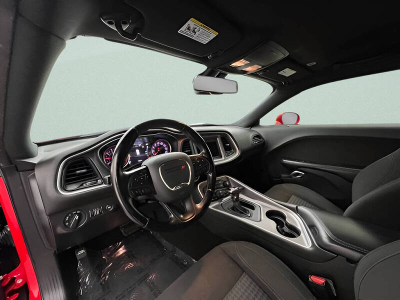 2019 Dodge Challenger SXT