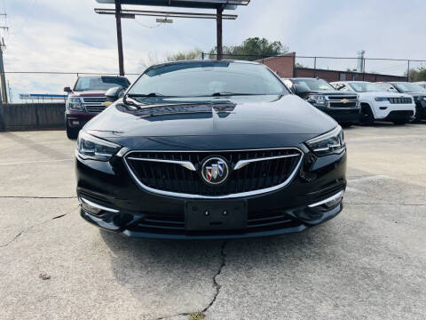 2019 Buick Regal Sportback Essence