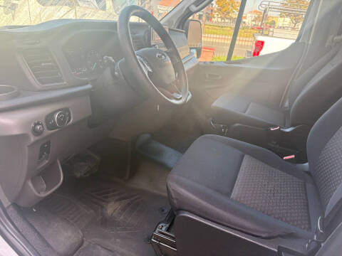 2024 Ford Transit 250