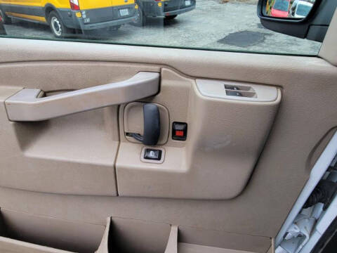 2016 Chevrolet Express 2500