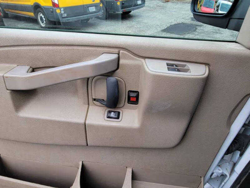 2016 Chevrolet Express 2500