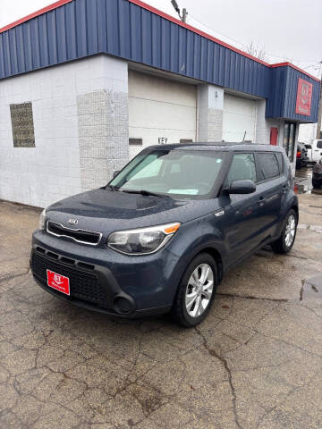 2015 Kia Soul +