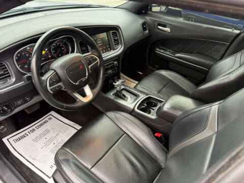 2015 Dodge Charger SXT