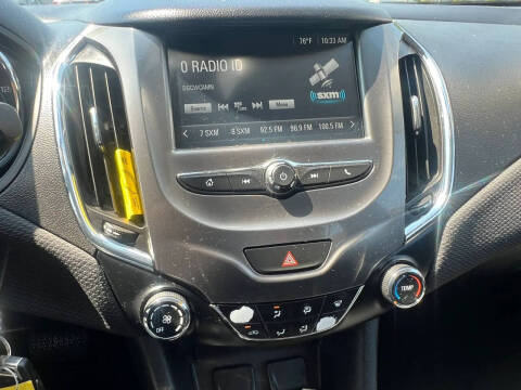 2018 Chevrolet Cruze LT Auto