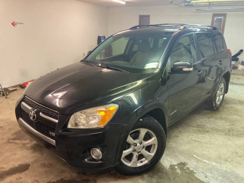 2010 Toyota RAV4 Limited's photo